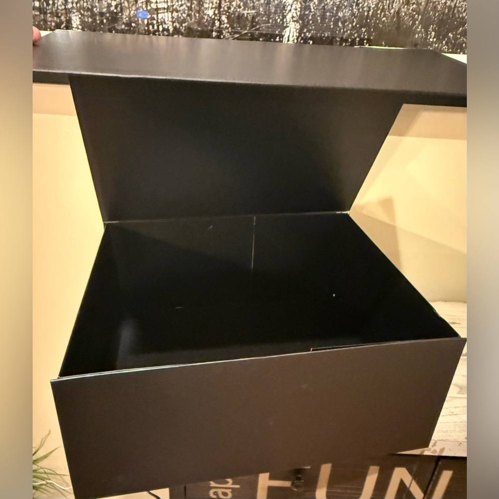 Versace Empty Black Box with Silver Logo - Picture 7 of 12